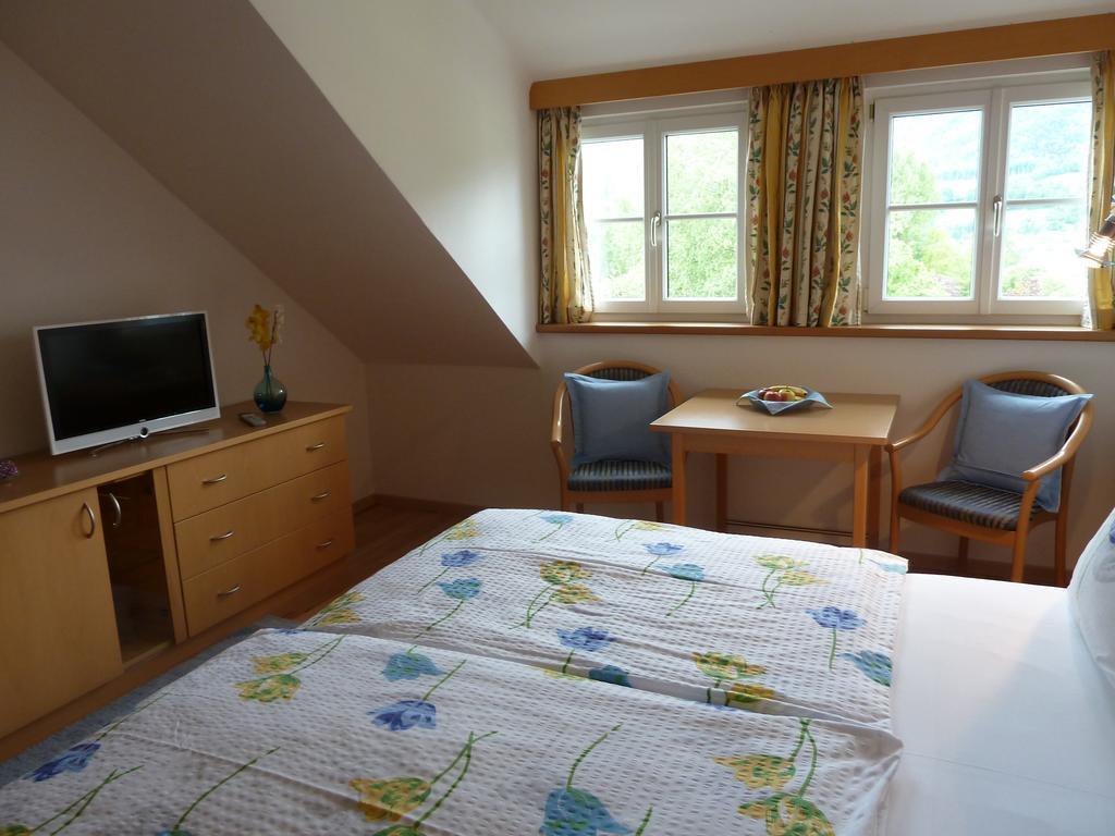 Haus Schoenblick Apartment Strobl Phòng bức ảnh